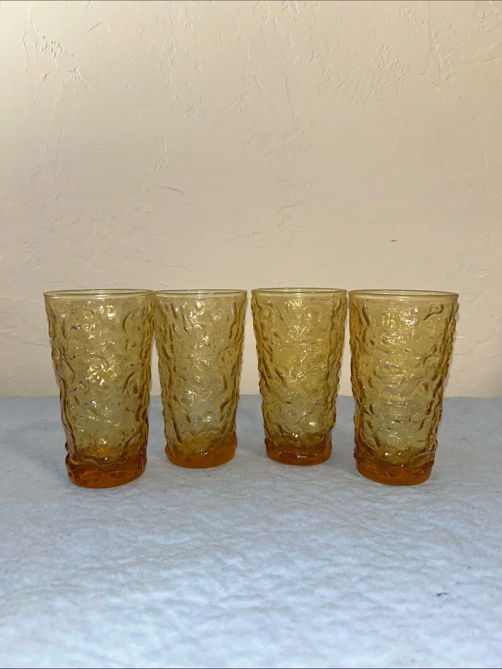 Set of 4 Anchor Hocking Lido Milano pattern tumblers.